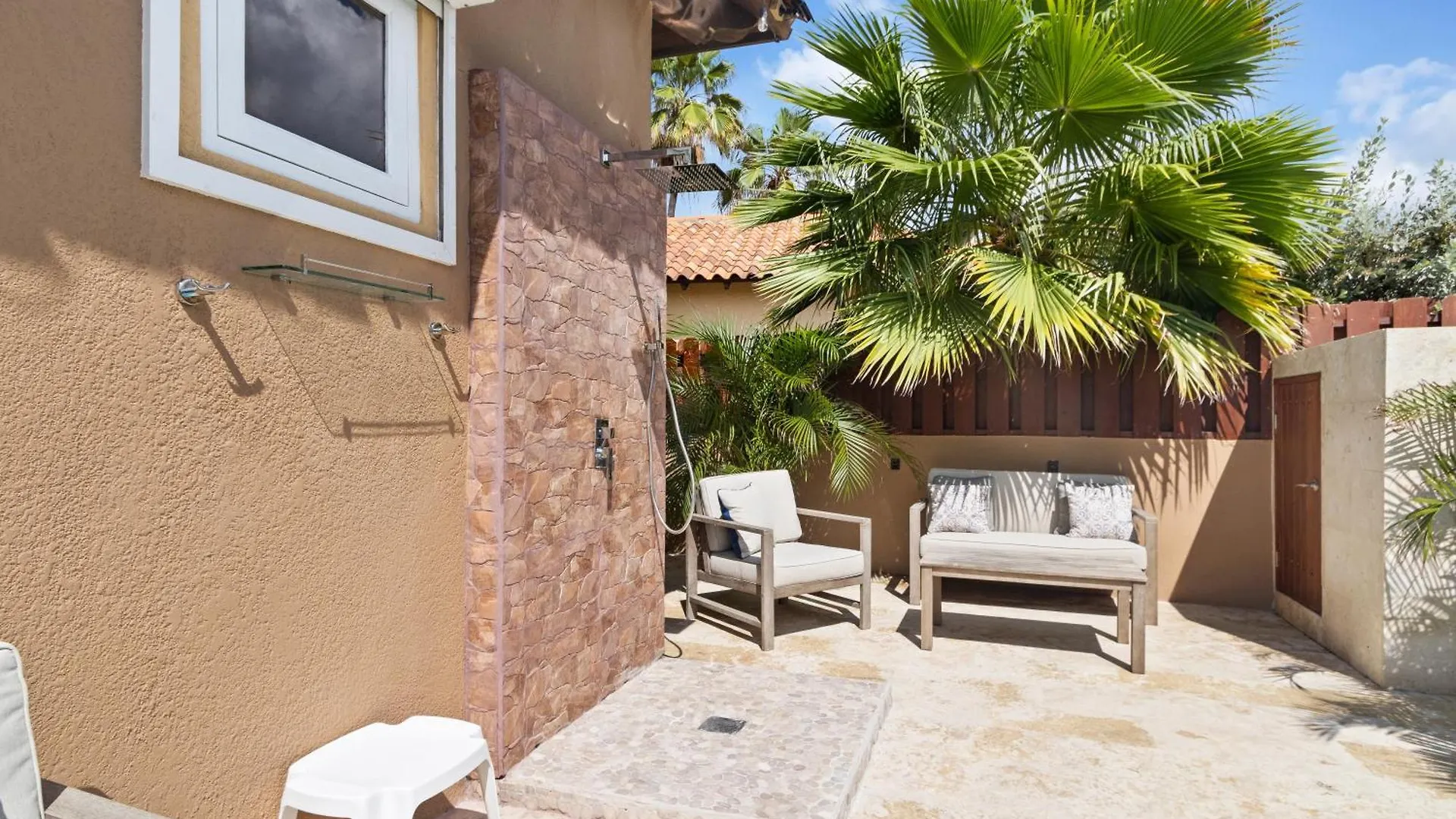 Opal 233 Villa Palm Beach Holiday home